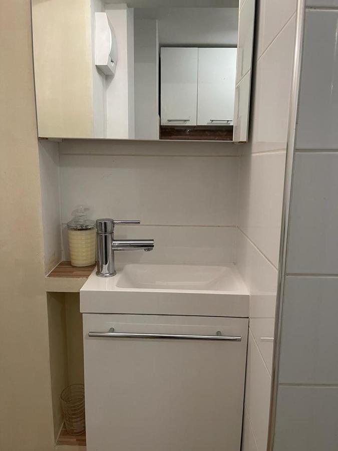Maly Apartament Z Kuchnia I Lazienka Apartment Szczecin Luaran gambar
