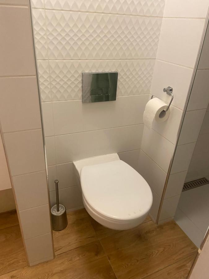 Maly Apartament Z Kuchnia I Lazienka Apartment Szczecin Luaran gambar